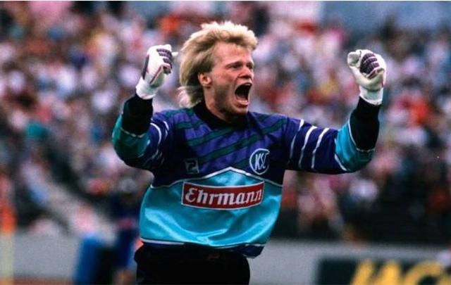 球队出战时 球队出战时