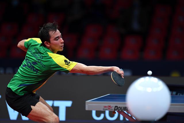 足球同样需 足球同样需